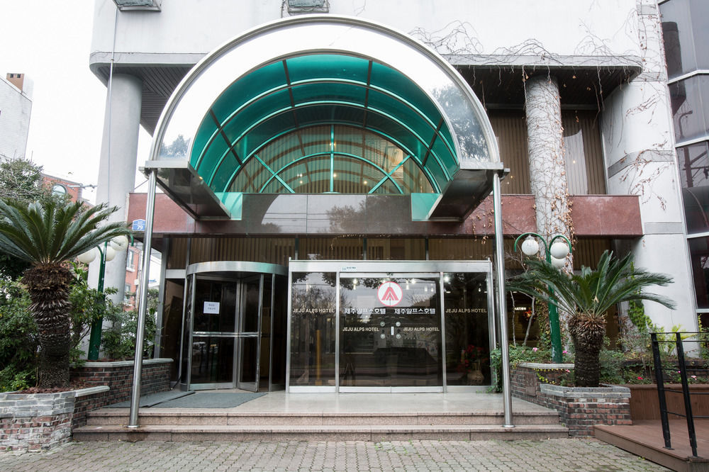 Alps Hotel 제주 외부 사진