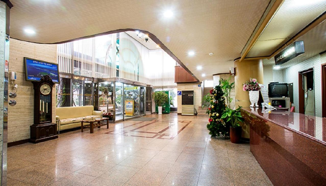 Alps Hotel 제주 외부 사진